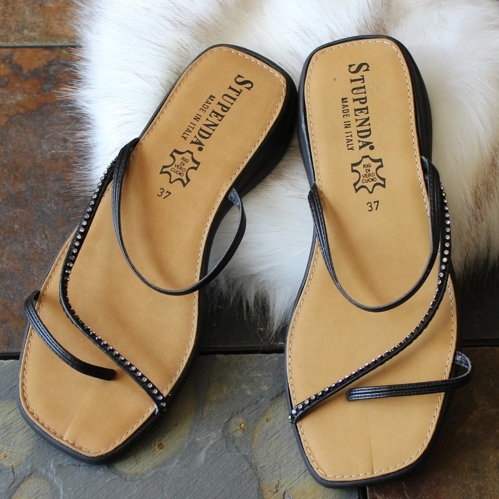 NWOT - Stupenda bling sandal, size 37